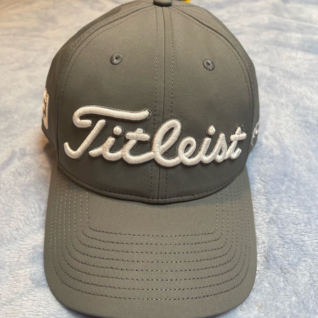 Titelist Mens 2022 Tour Performance Golf Hat